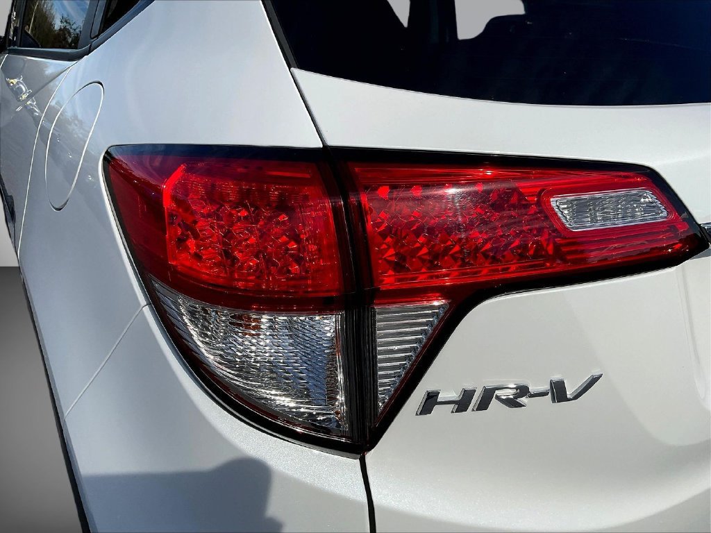 Used 2021 Honda HR-V EX image 23