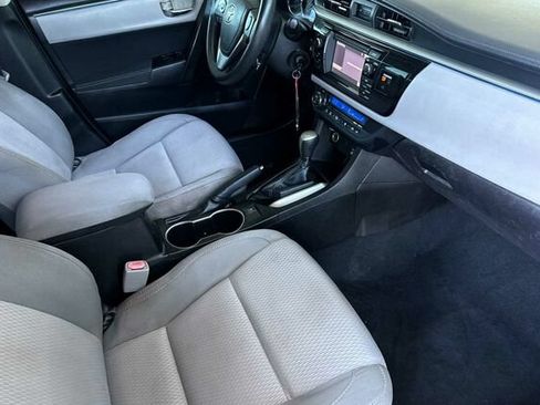 Used 2014 Toyota Corolla LE FWD image 15