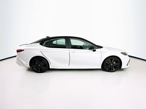 Used 2025 Toyota Camry XSE image 10