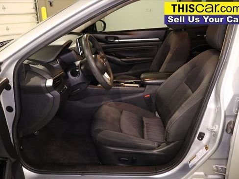 Used 2021 Nissan Altima 2.5 SV FWD image 22