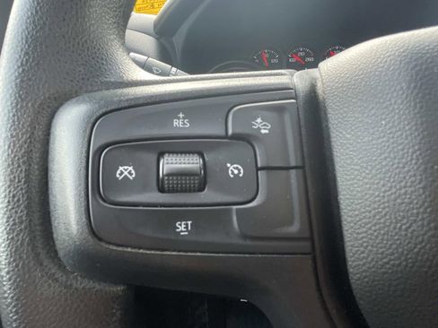 Used 2024 Chevrolet Silverado 2500 Custom w/ Custom Value Package image 29