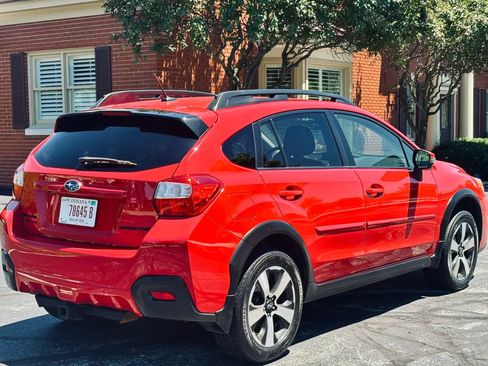 Used 2017 Subaru Crosstrek 2.0i Premium w/ Special Edition AWD/4WD image 10