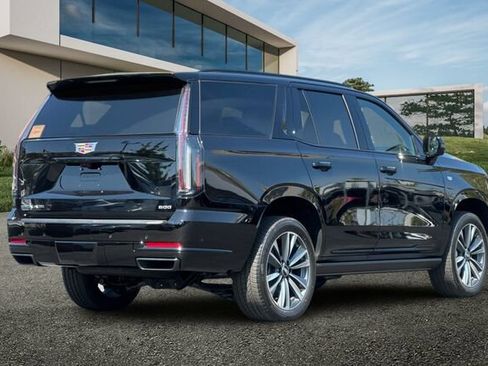 New 2026 Cadillac Escalade Sport AWD/4WD image 4