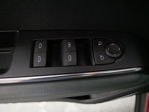 Used 2024 GMC Acadia AT4 image 13