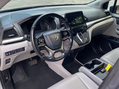 Used 2019 Honda Odyssey Touring image 13