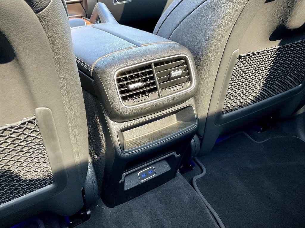 Used 2025 Mercedes-Benz GLE 350 4MATIC image 12