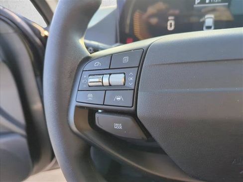 Used 2025 Kia K4 FWD image 15