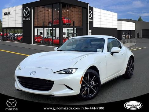 New 2026 MAZDA MX-5 Miata RF Grand Touring RWD image 1