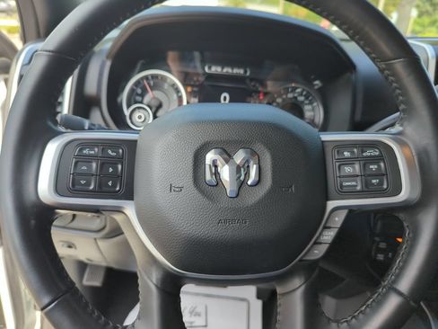 Used 2022 RAM 2500 Big Horn w/ Level B Equipment Group AWD/4WD image 44