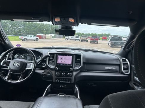 Used 2022 RAM 3500 Big Horn w/ Max Tow Package AWD/4WD image 19