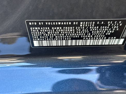 Used 2018 Volkswagen GTI SE image 23