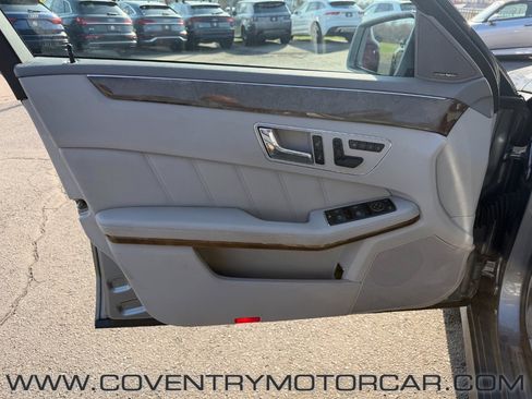 Used 2011 Mercedes-Benz E 350 4MATIC image 44
