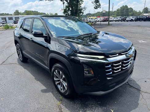 Certified 2026 Chevrolet Equinox LT w/ Convenience Package II FWD image 14
