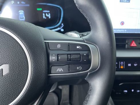 Used 2023 Kia Sportage EX image 30