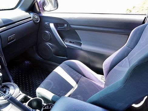 Used 2013 Scion tC image 23