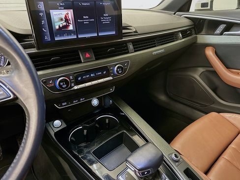 Used 2020 Audi A4 2.0T Premium w/ Convenience Package image 26