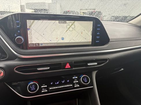 Used 2023 Hyundai Sonata SEL w/ Convenience Package FWD image 16