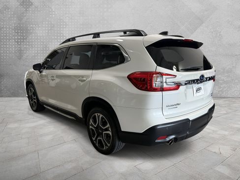 Used 2023 Subaru Ascent Limited AWD/4WD image 4