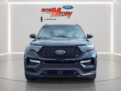 Used 2022 Ford Explorer ST w/ Equipment Group 401A AWD/4WD image 2