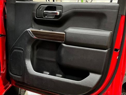 Used 2019 Chevrolet Silverado 1500 LT Trail Boss image 27