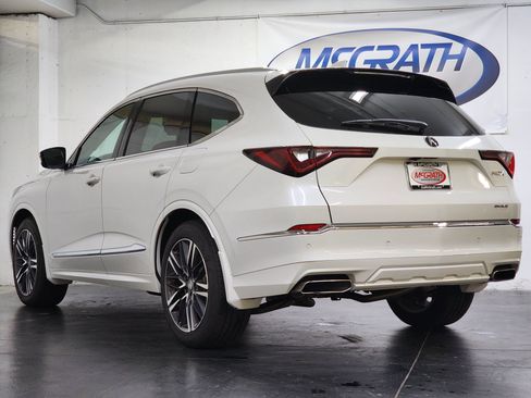 Certified 2026 Acura MDX SH-AWD w/ Advance Package image 9