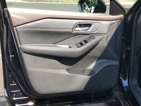 Certified 2023 Nissan Rogue SV w/ SV Premium B Package AWD/4WD image 22