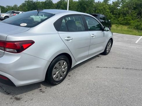 Used 2019 Kia Rio S FWD image 10