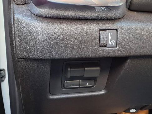 New 2026 GMC Canyon Elevation w/ Convenience Package RWD image 14