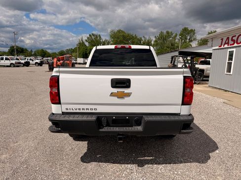 Used 2017 Chevrolet Silverado 1500 W/T w/ WT Convenience Package AWD/4WD image 6