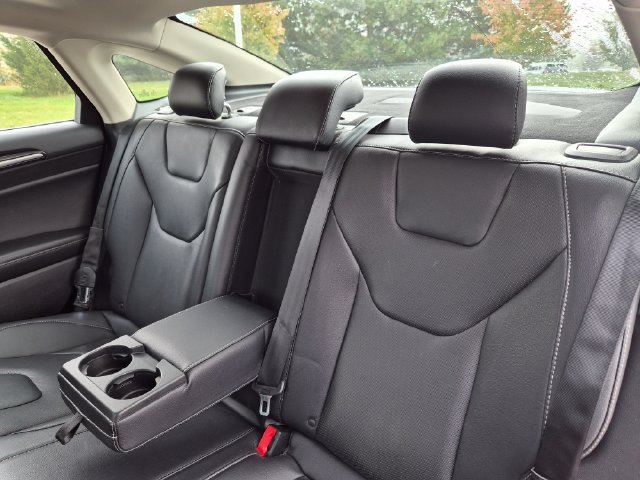 Used 2019 Ford Fusion Titanium AWD/4WD image 29