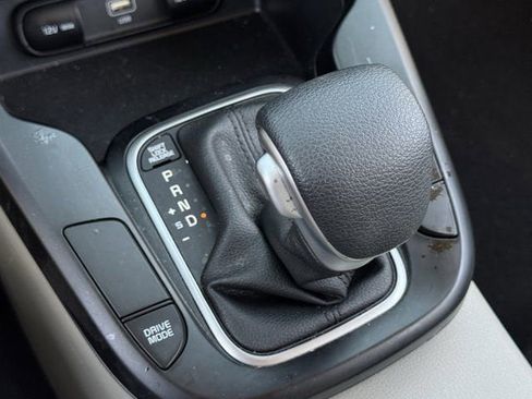 Used 2024 Kia Soul LX image 20