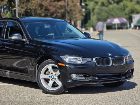 Used 2015 BMW 328i xDrive Sedan AWD/4WD image 4