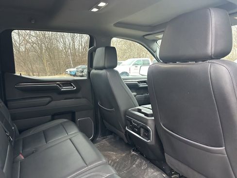 Used 2023 Chevrolet Silverado 1500 LTZ w/ LTZ Premium Package image 13