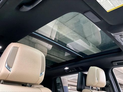 Used 2021 Cadillac Escalade ESV Premium Luxury w/ Driver Assist Tech Package image 13