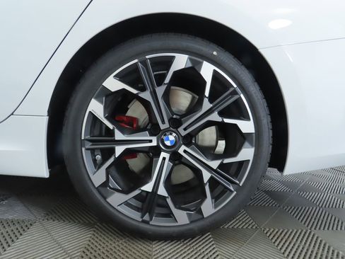 New 2026 BMW 330i 330i w/ M Sport Package image 32