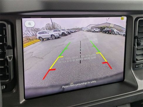 New 2025 Ford Bronco 4-Door image 19