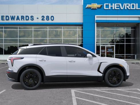 New 2026 Chevrolet Blazer EV LT image 6