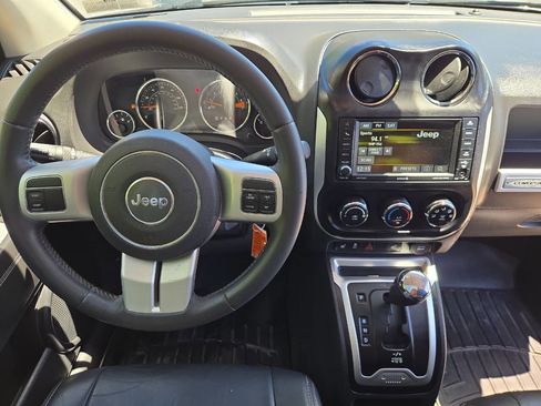 Used 2016 Jeep Compass High Altitude AWD/4WD image 26