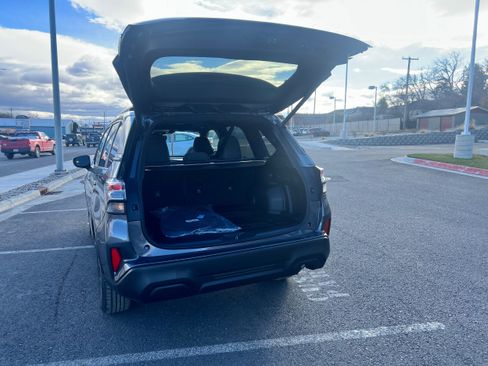 New 2025 Subaru Forester Premium image 4