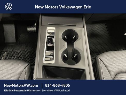New 2026 Volkswagen Atlas Cross Sport SE image 9