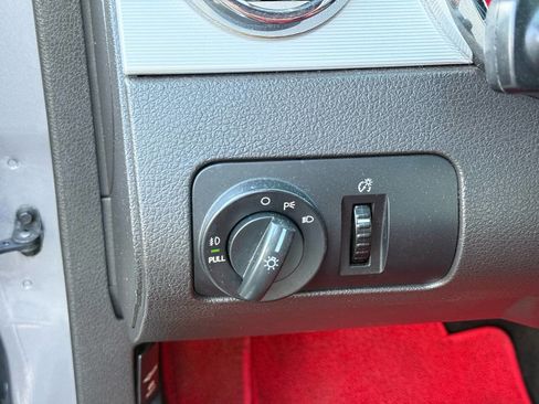 Used 2006 Ford Mustang GT Premium image 42