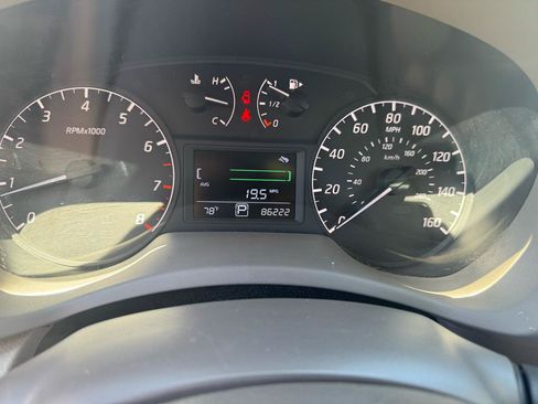 Used 2014 Nissan Sentra S FWD image 20