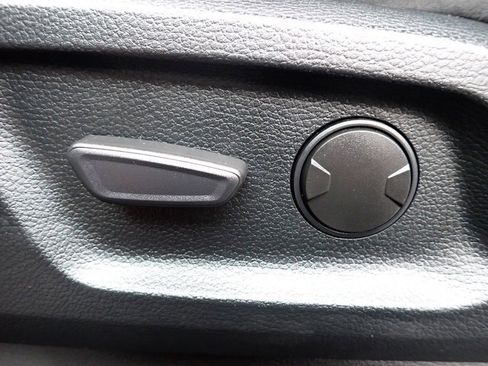 Used 2022 Ford Ranger Lariat w/ Equipment Group 501A High image 22