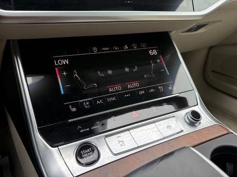 Used 2022 Audi A7 Prestige AWD/4WD image 42