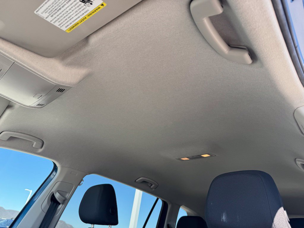Used 2019 Volkswagen Tiguan S w/ Driver Assistance Package FWD image 18