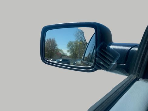 Used 2015 RAM 1500 Big Horn AWD/4WD image 22