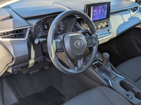 Used 2023 Toyota Corolla LE image 14