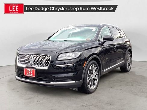 Used 2023 Lincoln Nautilus Reserve w/ Class II Trailer Tow Package AWD/4WD image 1