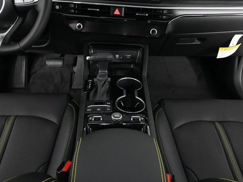 New 2026 Kia K5 GT image 16