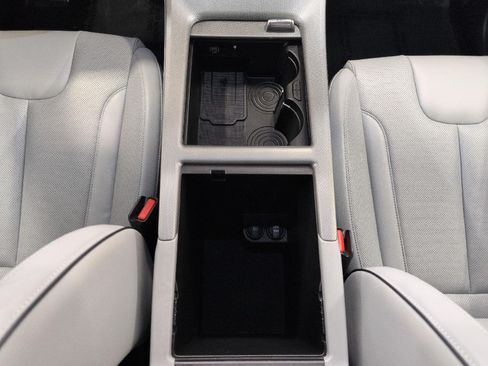 Used 2025 Hyundai Palisade SEL AWD/4WD image 18